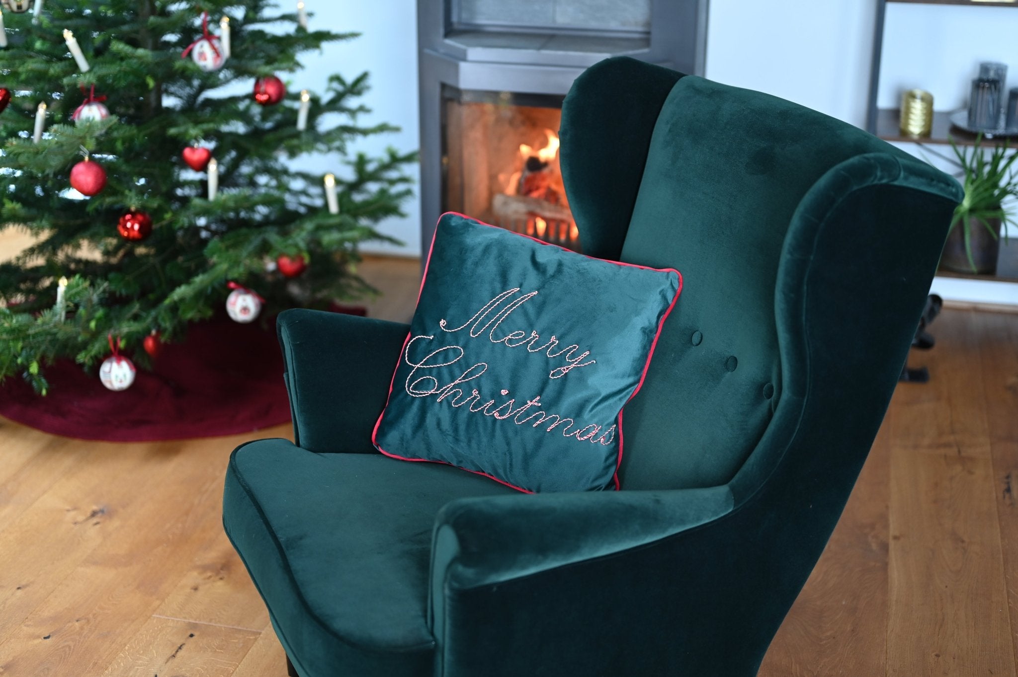 Weihnachts - Dekokissen „Merry Christmas" (Grün) - Amiras Zauber