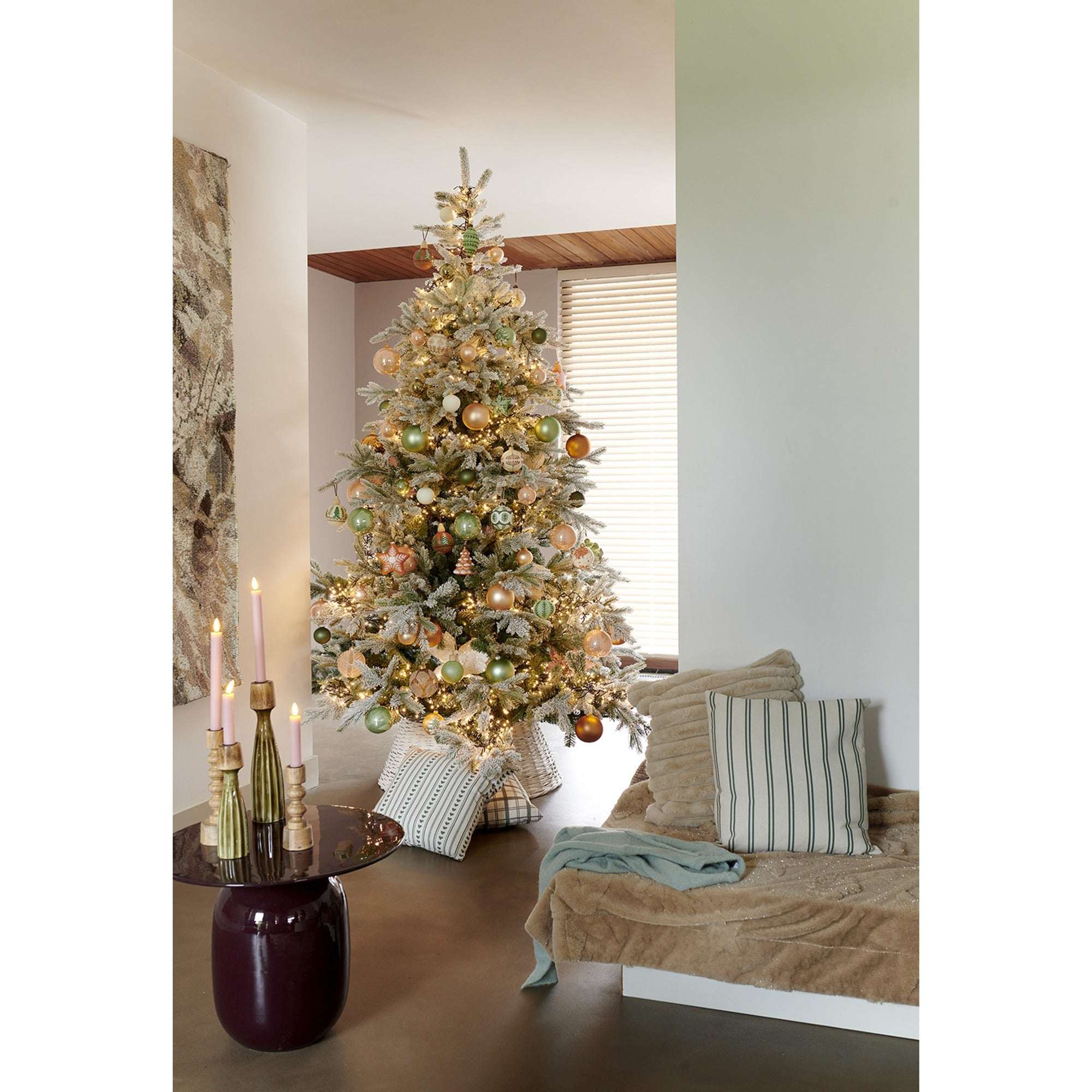 Premium Tanne "Grandis Fir" verschneit – 180 cm - Amiras Zauber