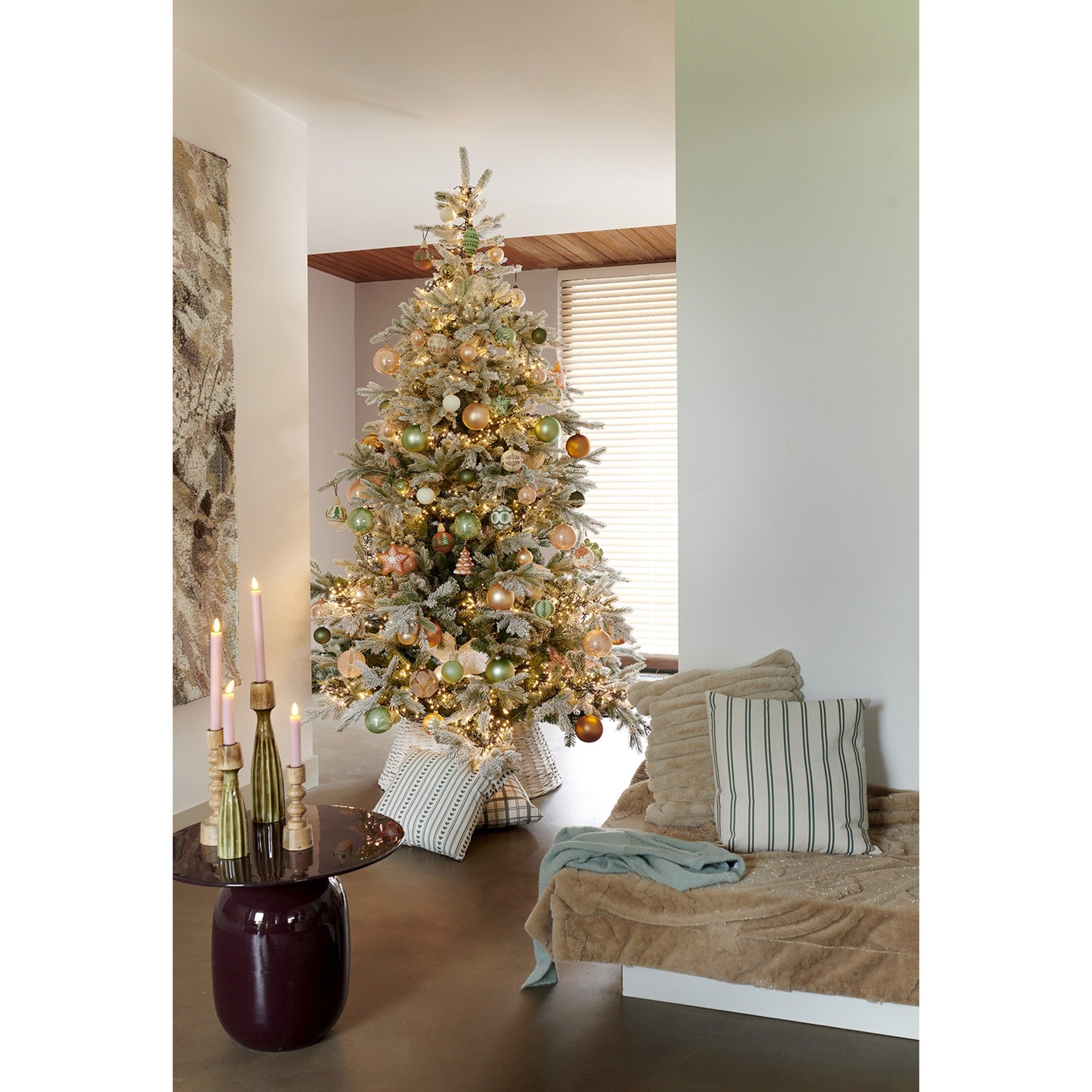 [KI] Premium Tanne "Grandis Fir" verschneit – 180 cm - Amiras Zauber